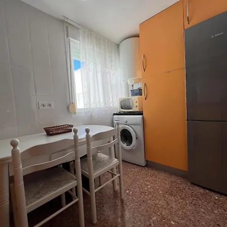 Bonito Piso En Primera Linea De Playa Con Ascensor * Daimus