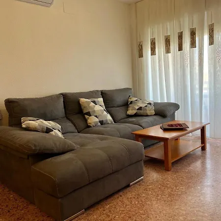 Bonito Piso En Primera Linea De Playa Con Ascensor Apartamento