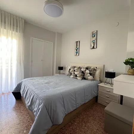 Apartamento Bonito Piso En Primera Linea De Playa Con Ascensor Daimus