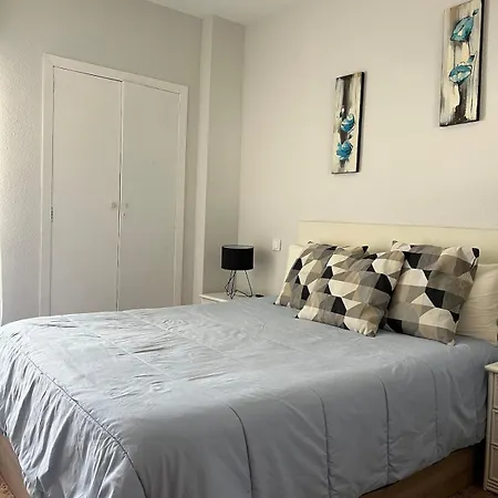 Bonito Piso En Primera Linea De Playa Con Ascensor Apartamento Daimus