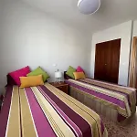 Bonito Piso En Primera Linea De Playa Con Ascensor Apartmán